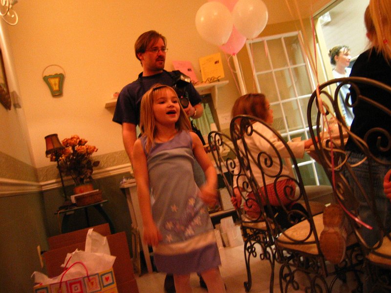 20040320 Caitlin Birthday 24.JPG